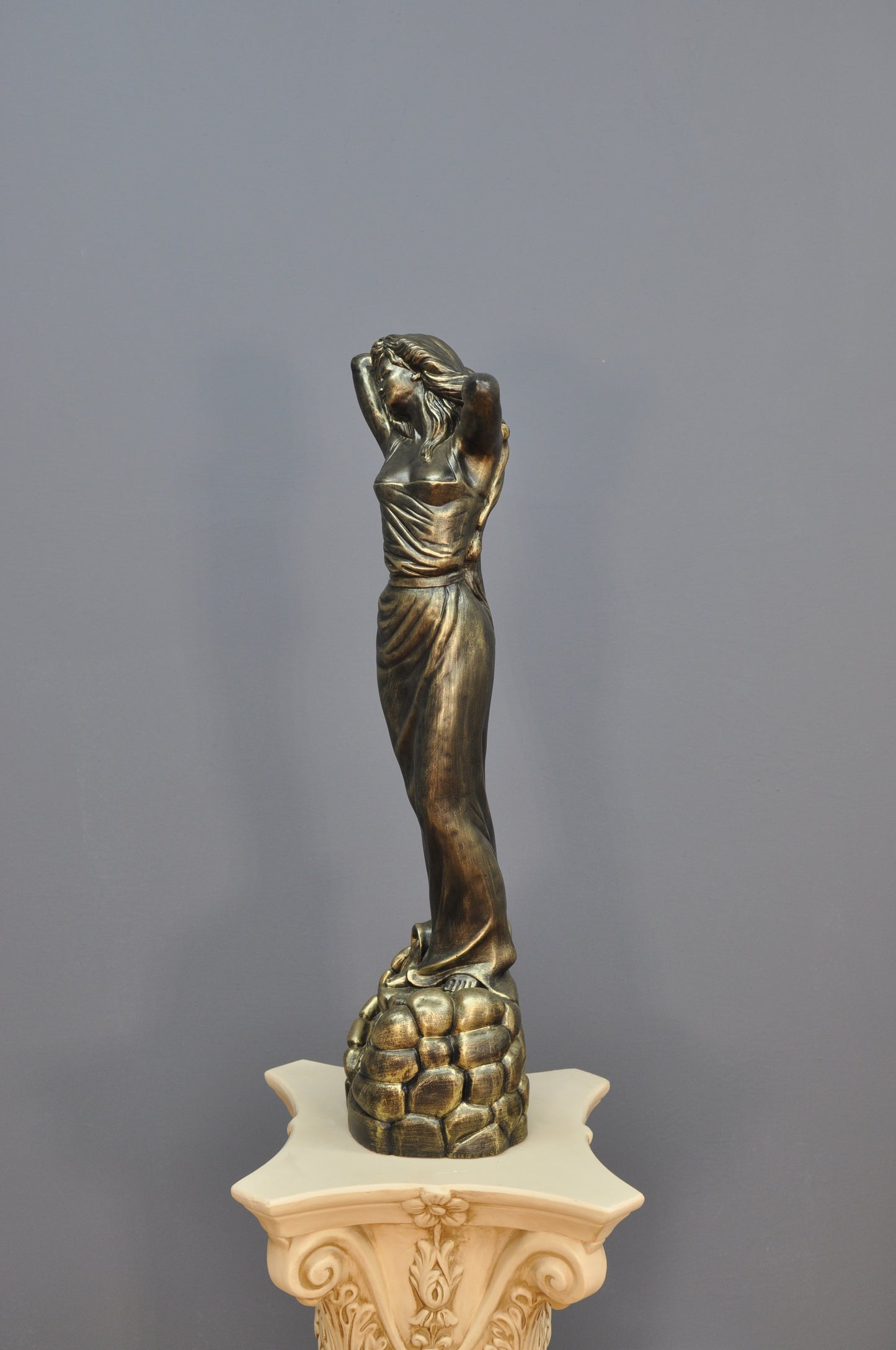 Frauenfigur Frauenstatue Skulptur Frauenbüste Handbemalt Vintage Stil Jugendstil