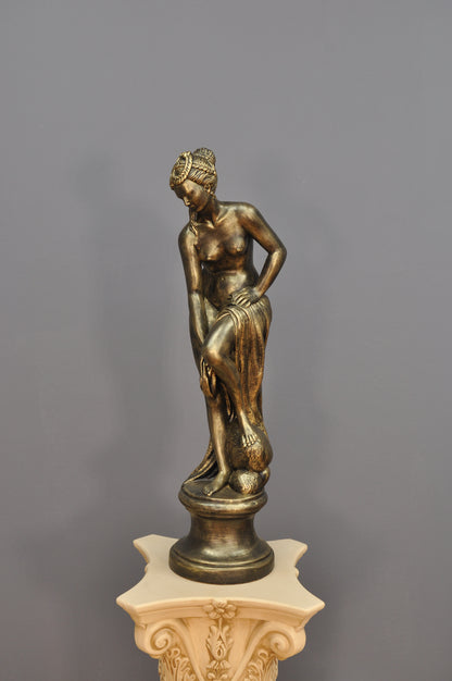 Frauenfigur Frauenstatue Skulptur Frauenbüste Handbemalt Vintage Stil Jugendstil