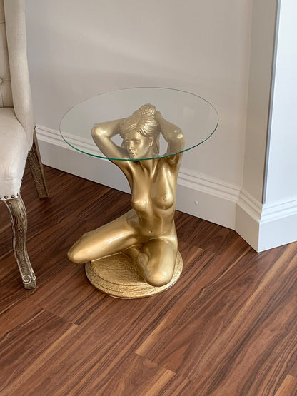 Figurentisch im Frauen Design Beistelltisch, Couchtisch, Glastisch Antik Stil
